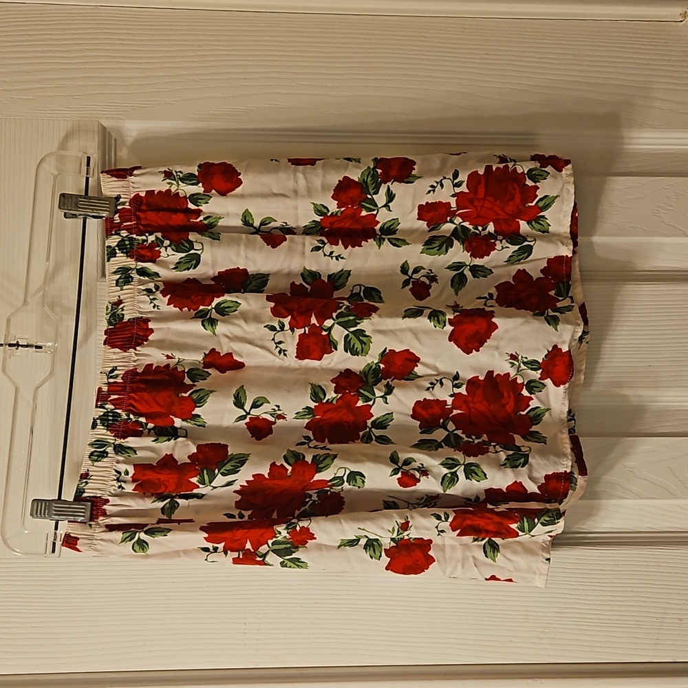 Flower skirt by Divided